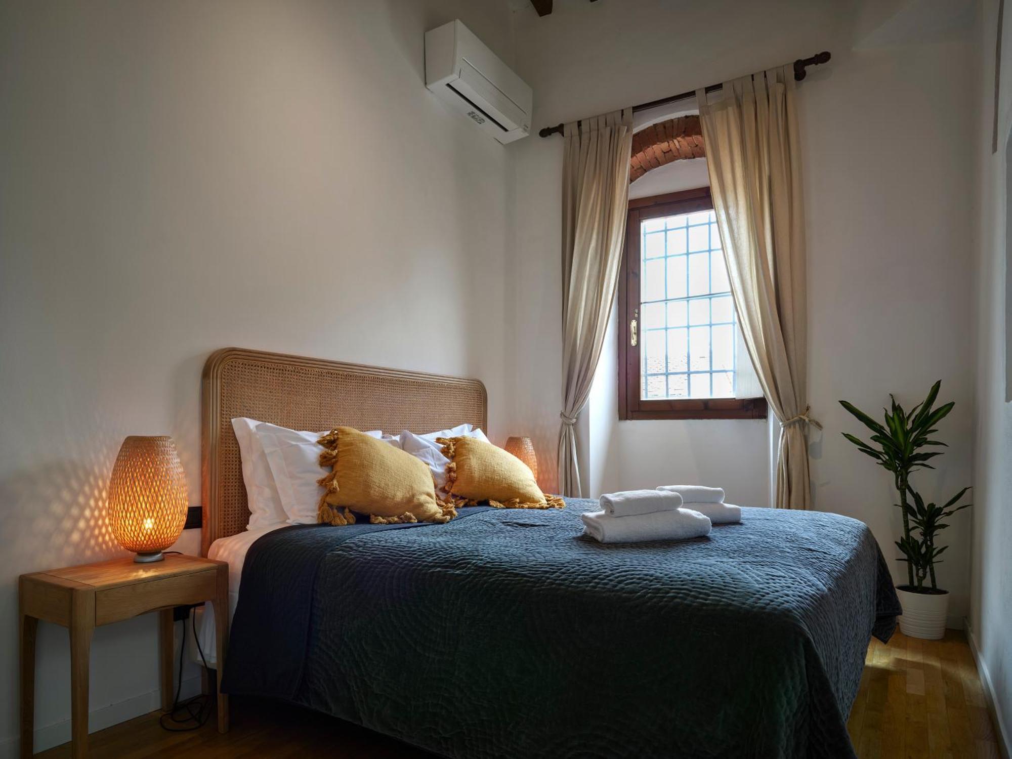 One Of A Kind Near The Duomo W/Balcony Palace Apt Florence Ngoại thất bức ảnh
