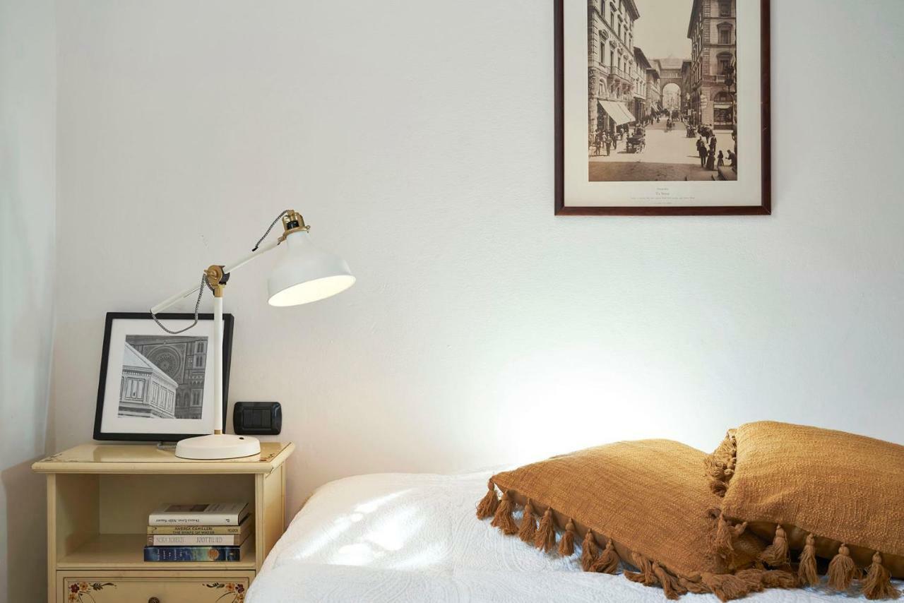 One Of A Kind Near The Duomo W/Balcony Palace Apt Florence Ngoại thất bức ảnh
